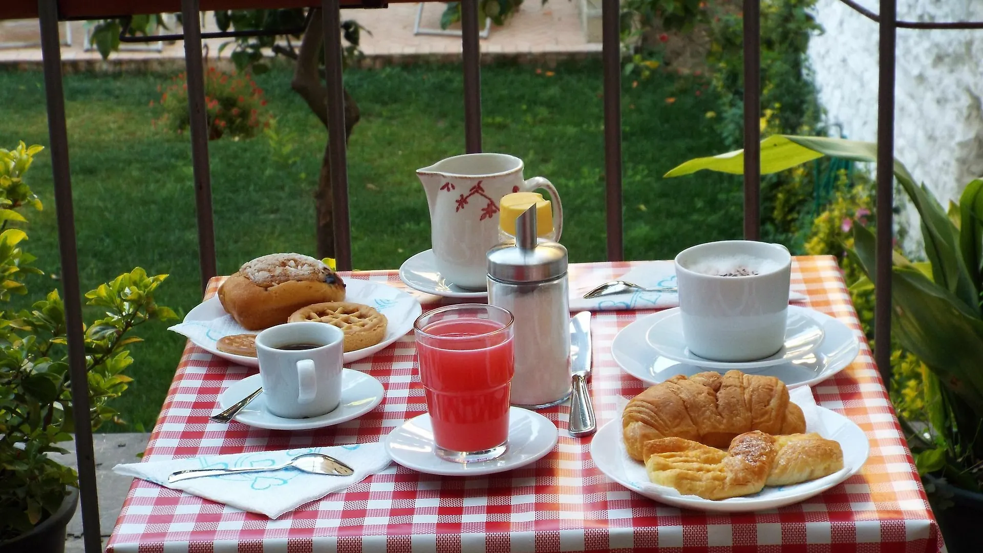 Couette-café B&B Ingiropernapoli